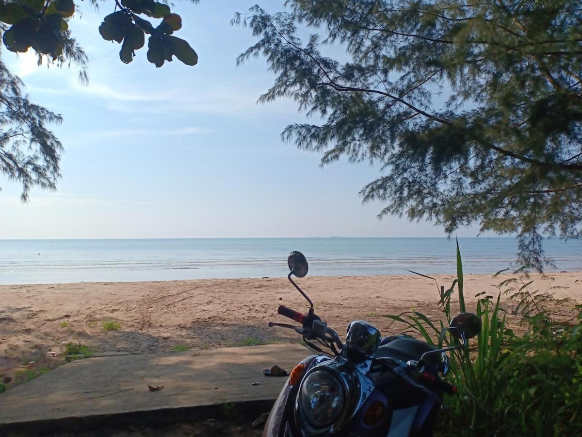 Win Gray Homestay Resort Pathiu Bagian luar foto