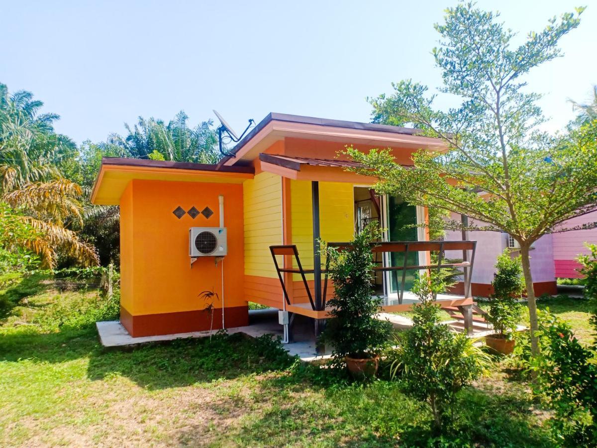 Win Gray Homestay Resort Pathiu Bagian luar foto