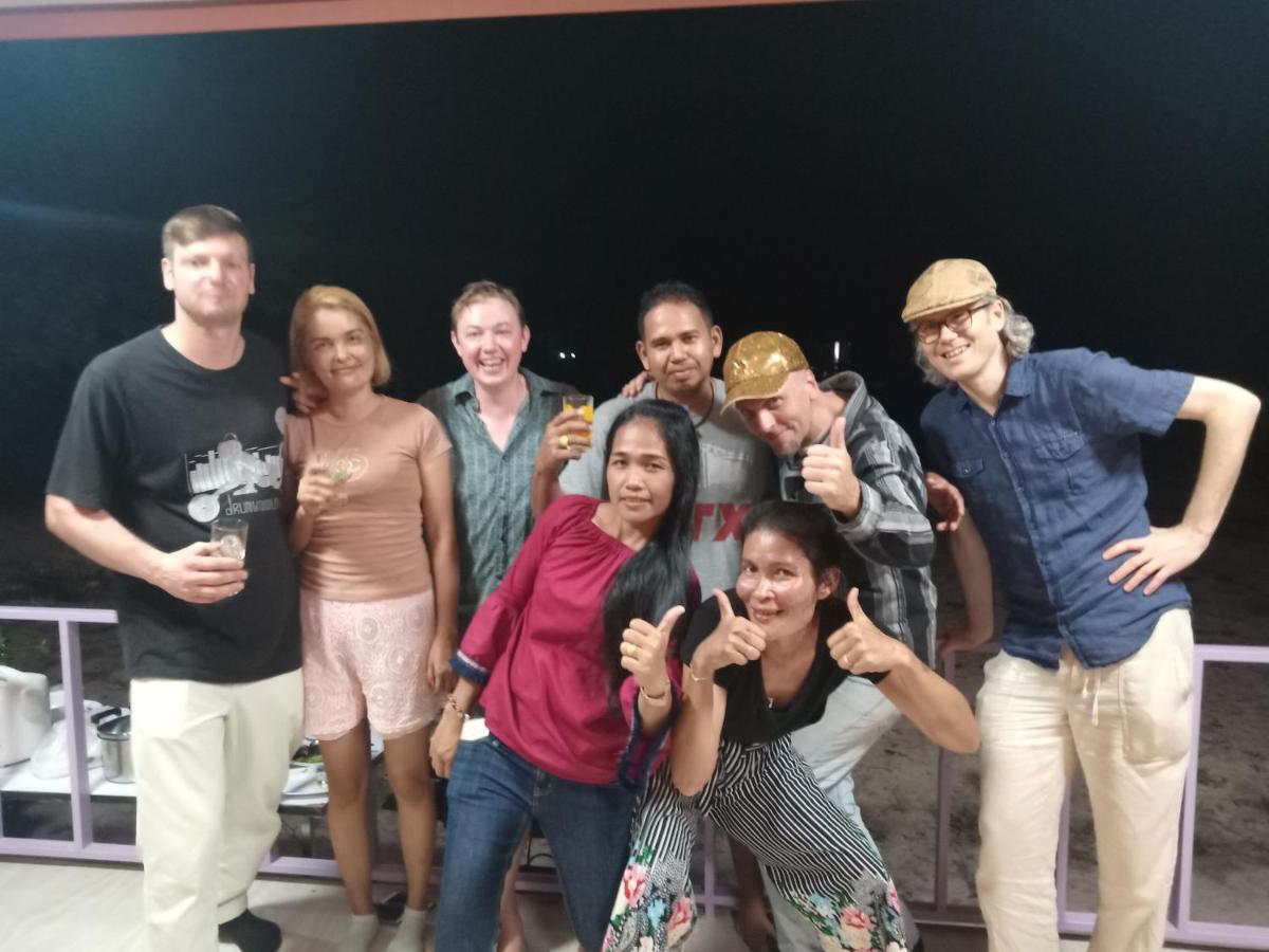 Win Gray Homestay Resort Pathiu Bagian luar foto