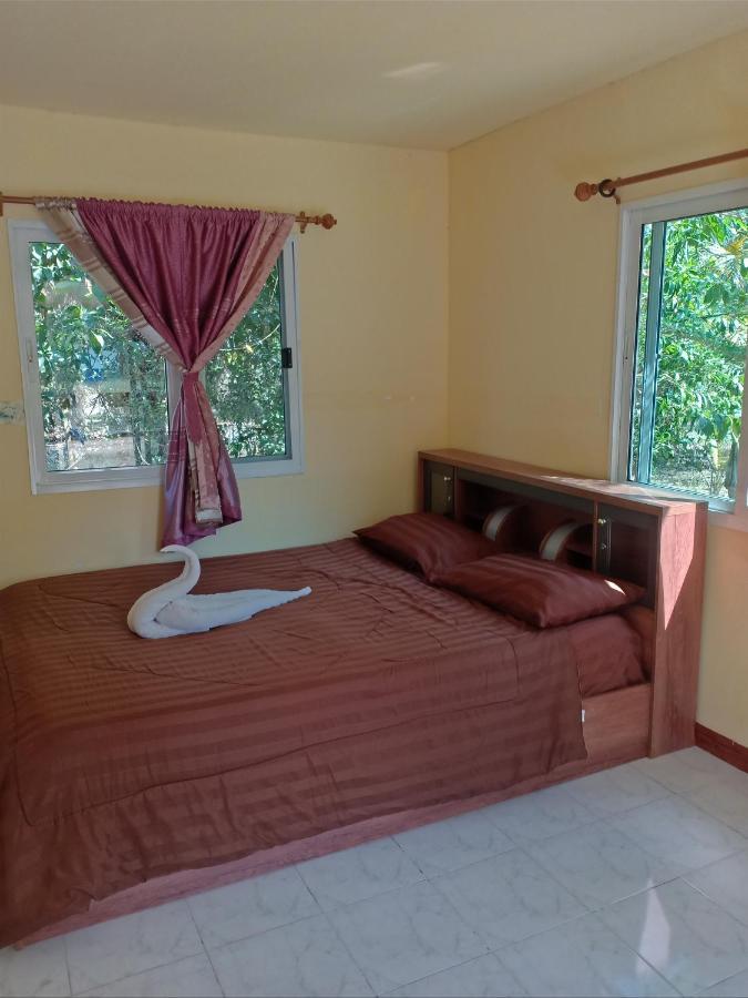 Win Gray Homestay Resort Pathiu Bagian luar foto