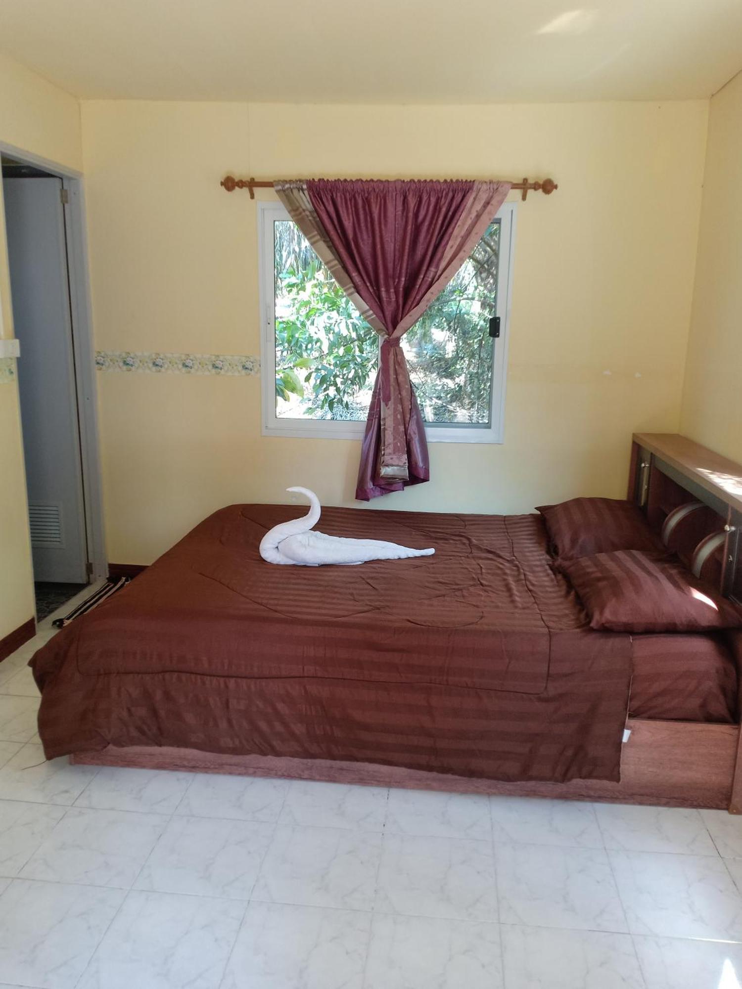 Win Gray Homestay Resort Pathiu Ruang foto