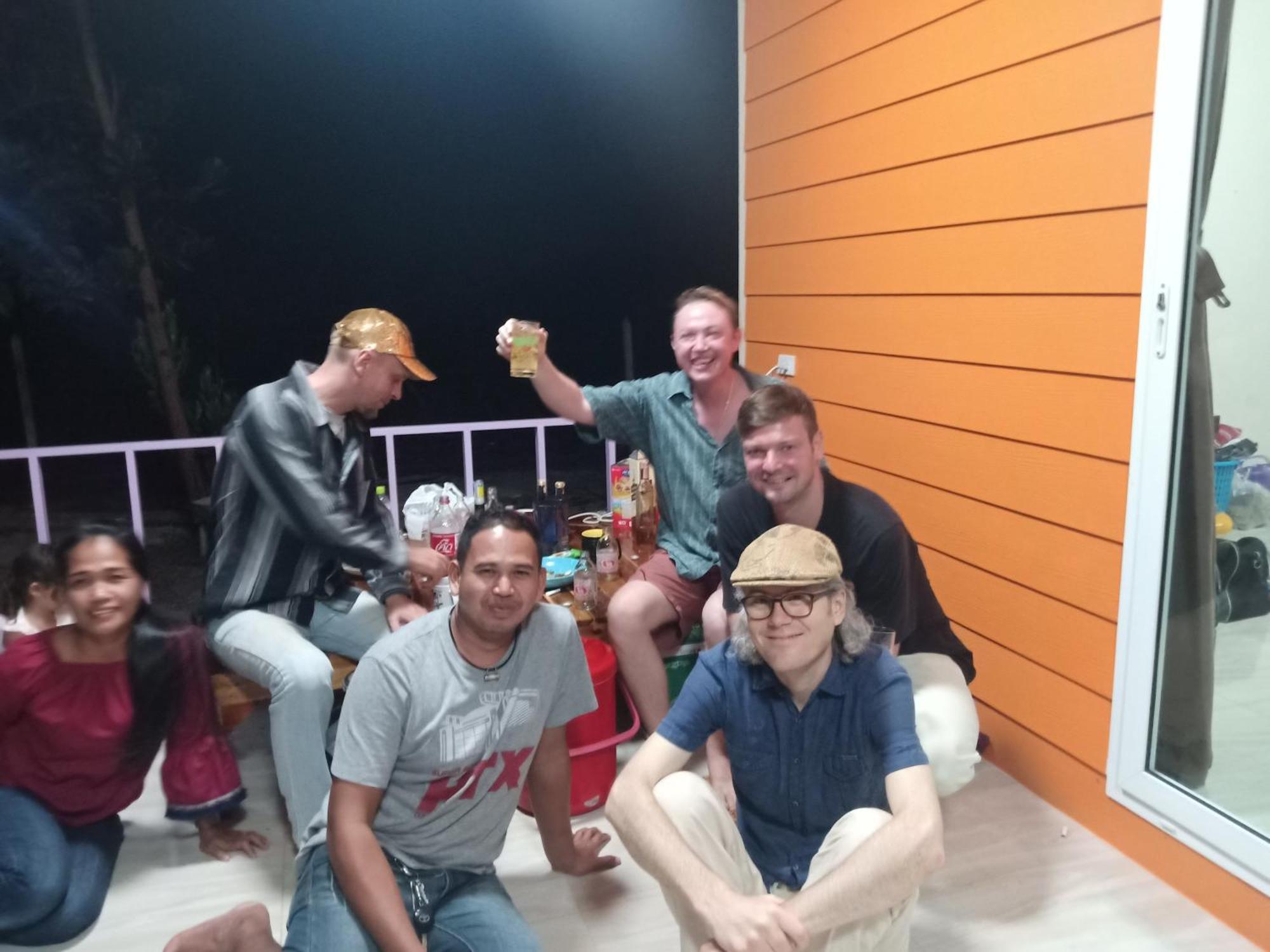 Win Gray Homestay Resort Pathiu Ruang foto